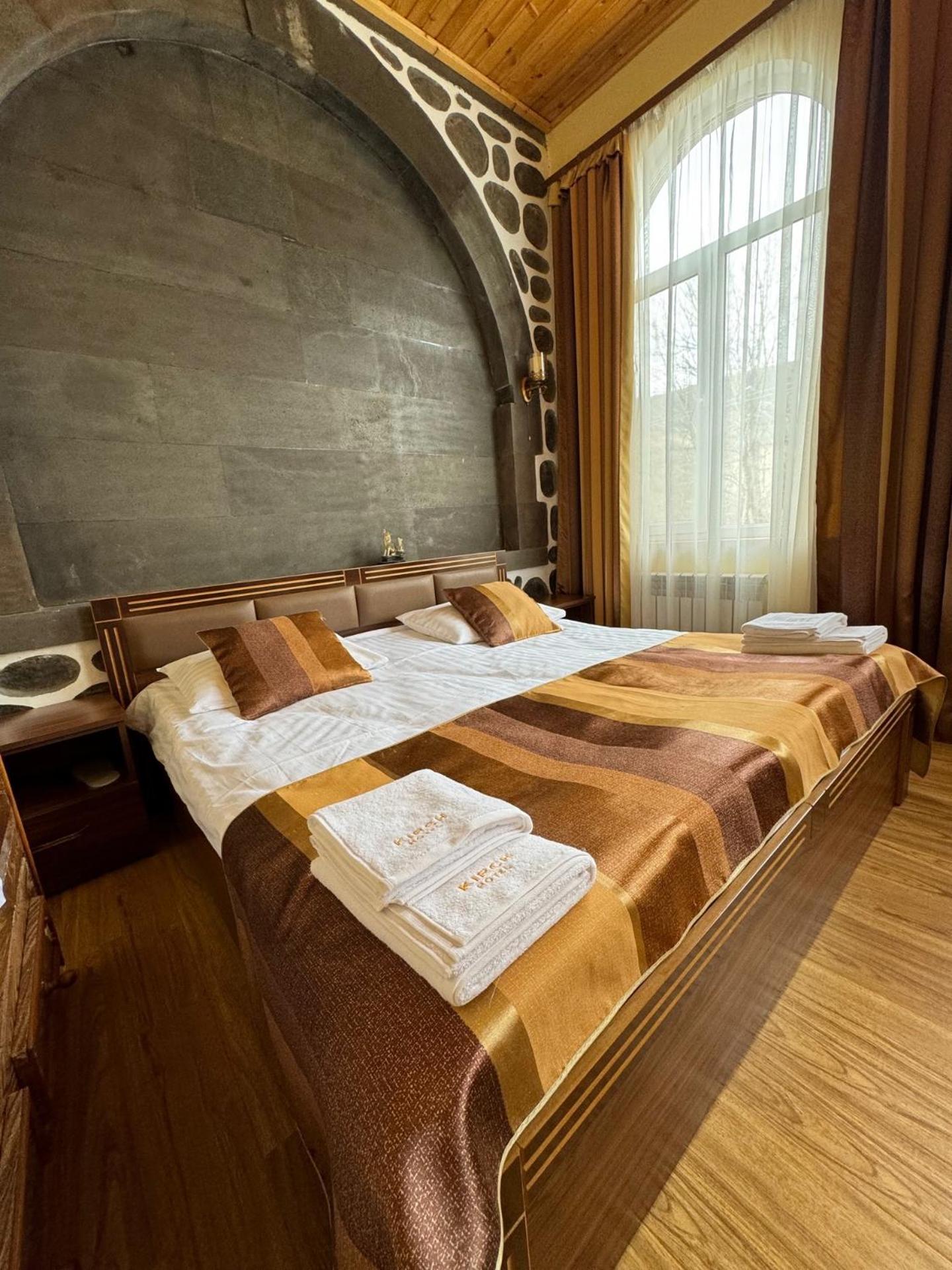 Kirch Hotel & Restaurant Goris Εξωτερικό φωτογραφία
