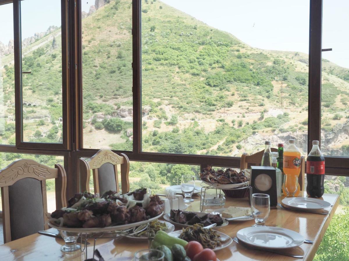 Kirch Hotel & Restaurant Goris Εξωτερικό φωτογραφία
