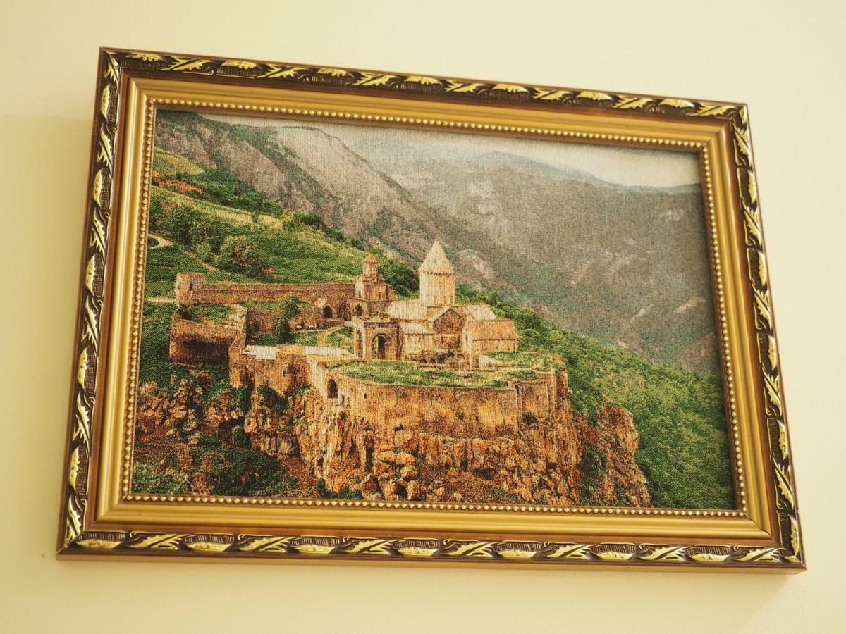 Kirch Hotel & Restaurant Goris Εξωτερικό φωτογραφία